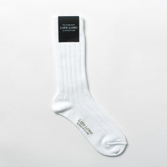 white / F