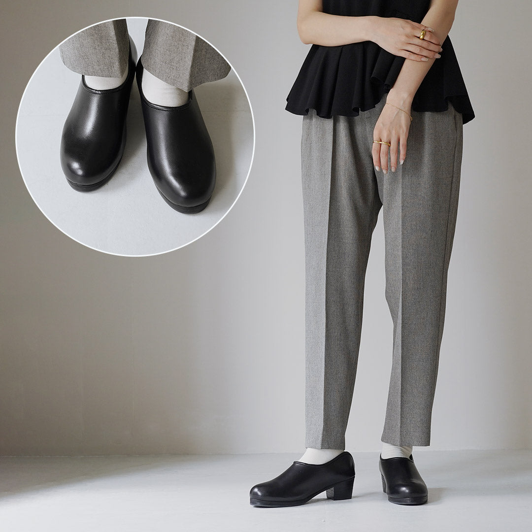 HCUBUCH(フーブ) カウレザーサボ(はまぐりがた)