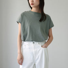 green / F