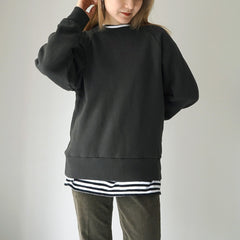 black / F0