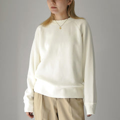 white / F0