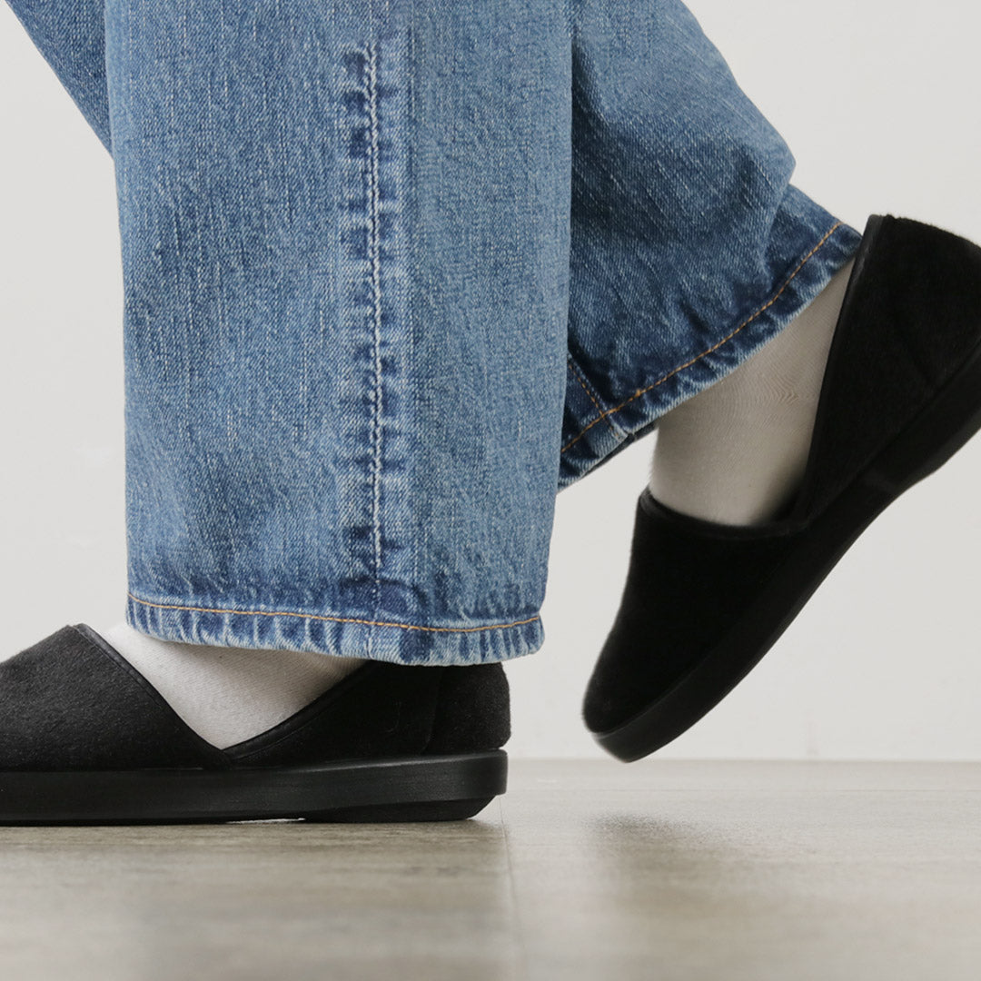 ALBEROLA(アルベローラ) ベロア スリッポン