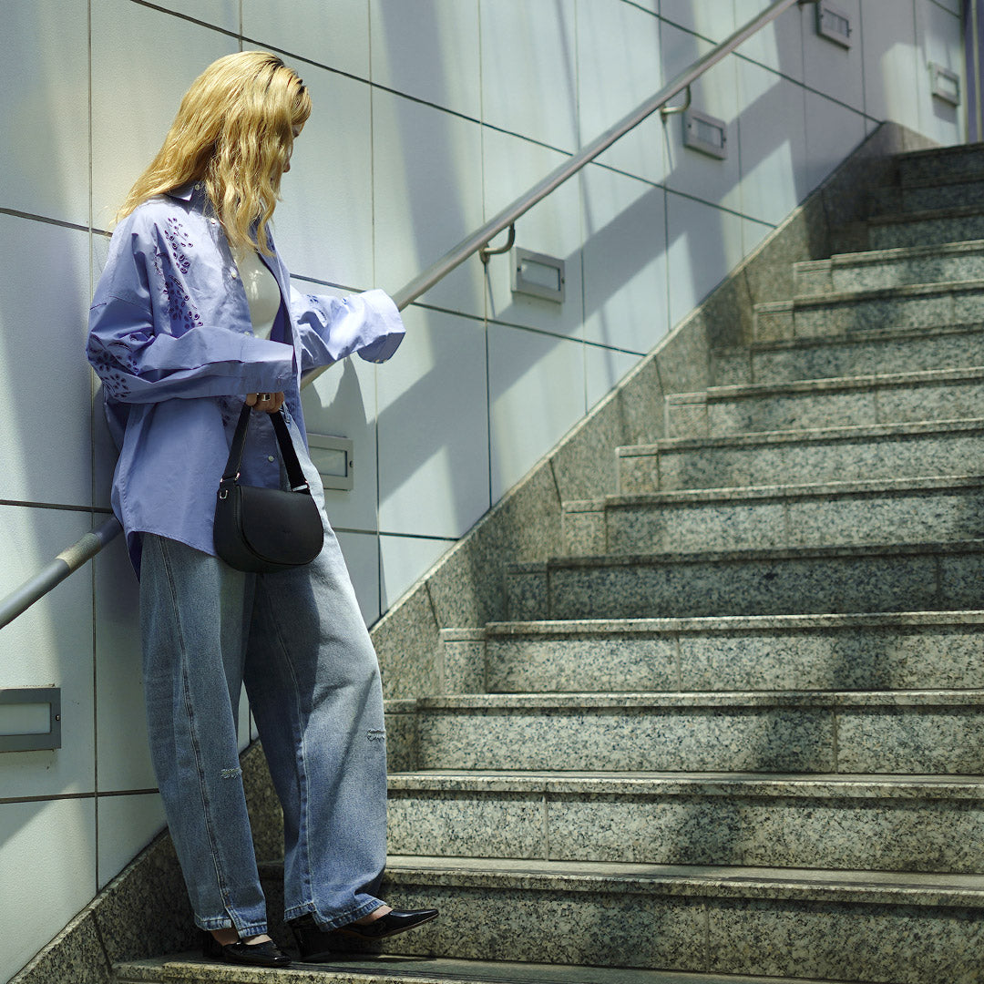 YENN(イェン) カーブ シーム デニムパンツ