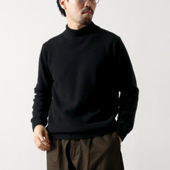 black / M