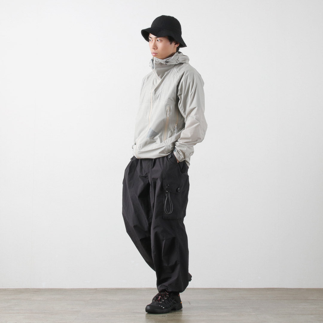 AND WANDER(アンドワンダー) 3レイヤー ウルトラライト レインジャケット