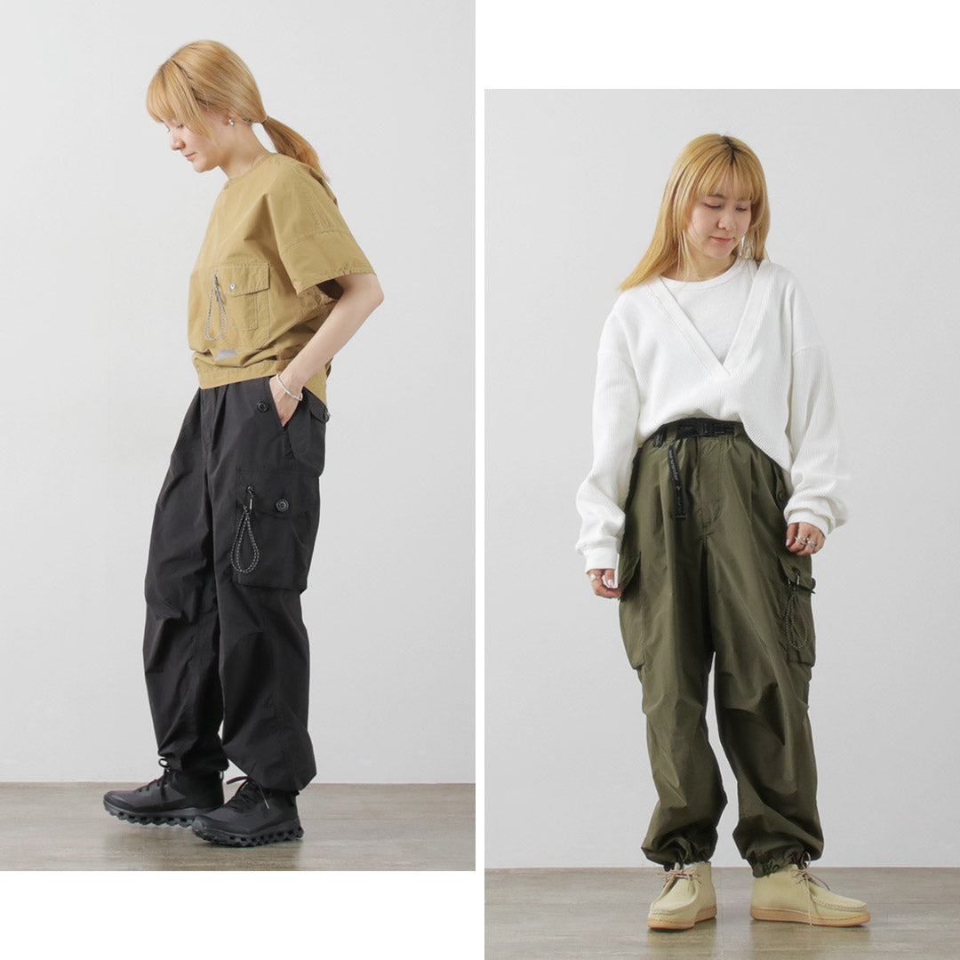 AND WANDER(アンドワンダー) オーバーサイズ カーゴパンツ W