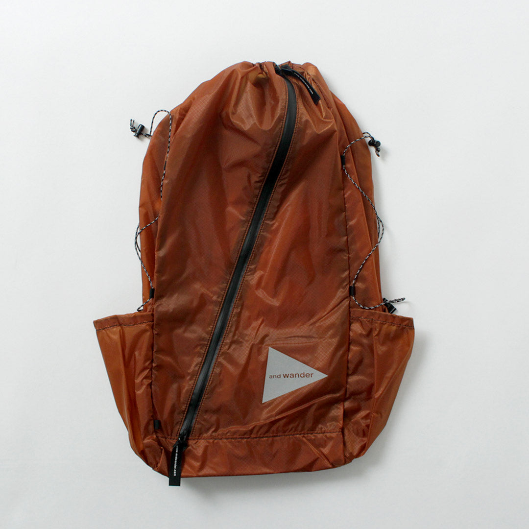 AND WANDER(アンドワンダー) シル デイパック