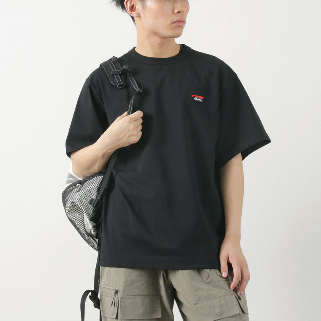 NANGA(ナンガ) エコハイブリッド ボックスロゴ エンブロイダリー Tシャツ