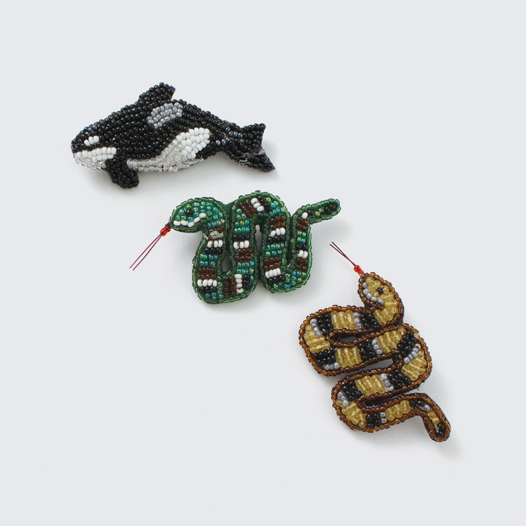 BEADED ACCESSORIES(ビーズアクセサリー) ビーズ ピンバッジ S