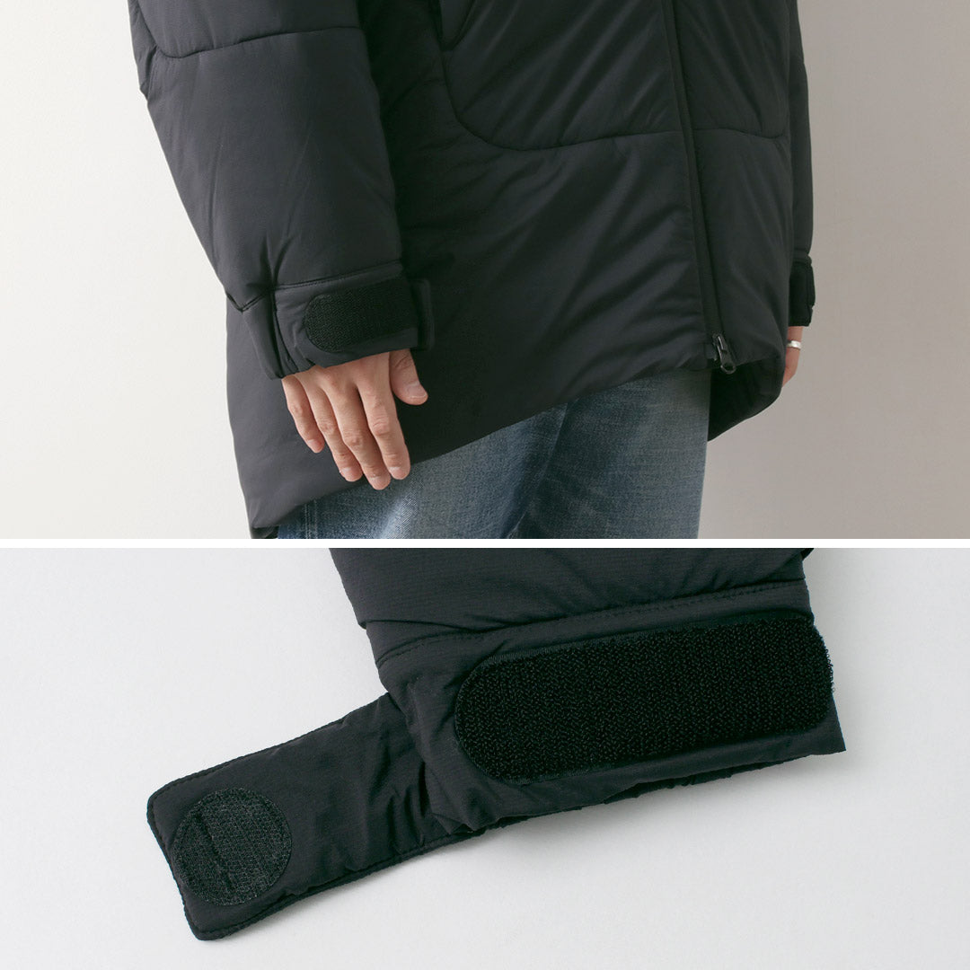 AND WANDER(アンドワンダー) トップ フリース コート