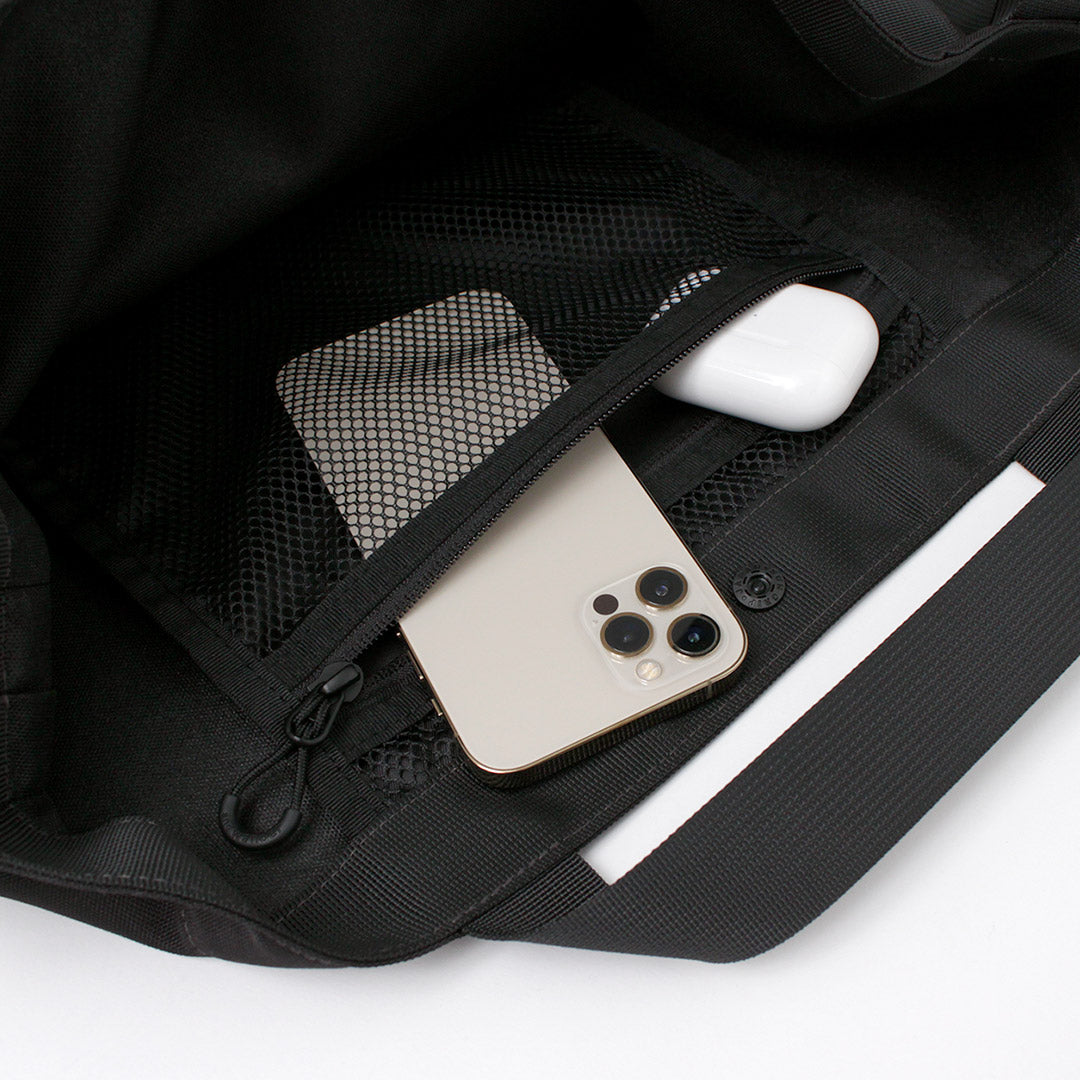 AND WANDER(アンドワンダー) リサイクルオックス トートバッグ