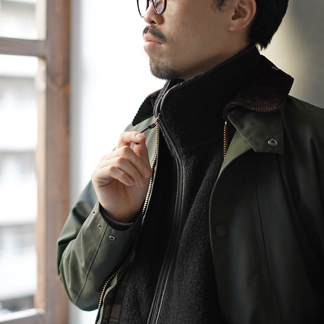 AXESQUIN(アクシーズクイン)