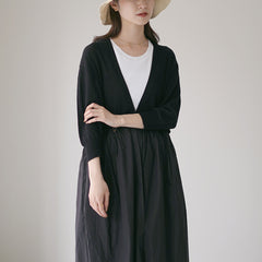 black / F