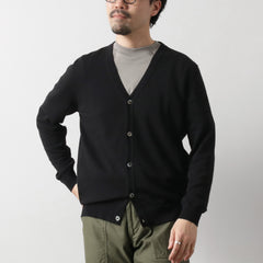 black / M