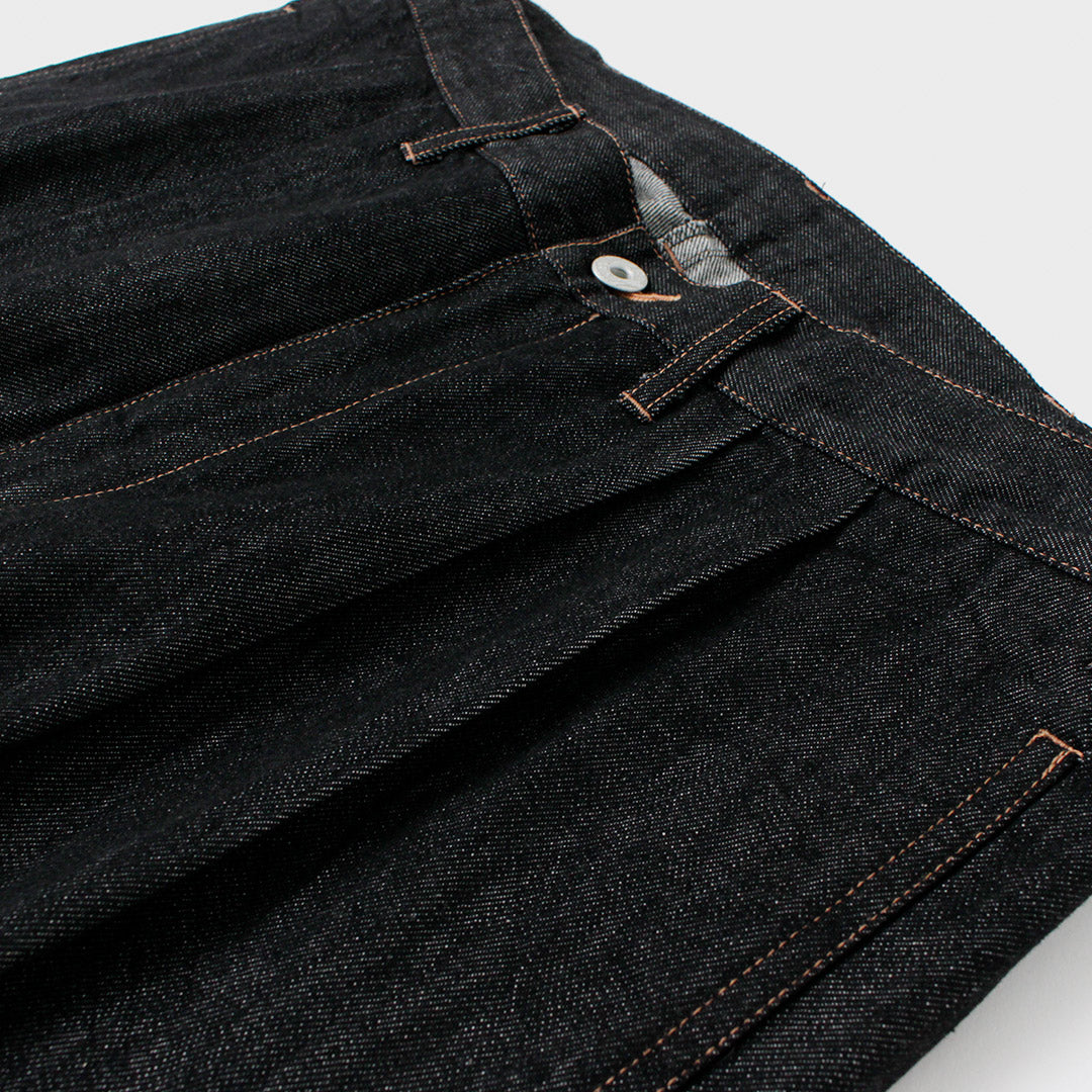 【30%OFF】ILL ONE EIGHTY(イルワンエイティー) デニム 2タックパンツ