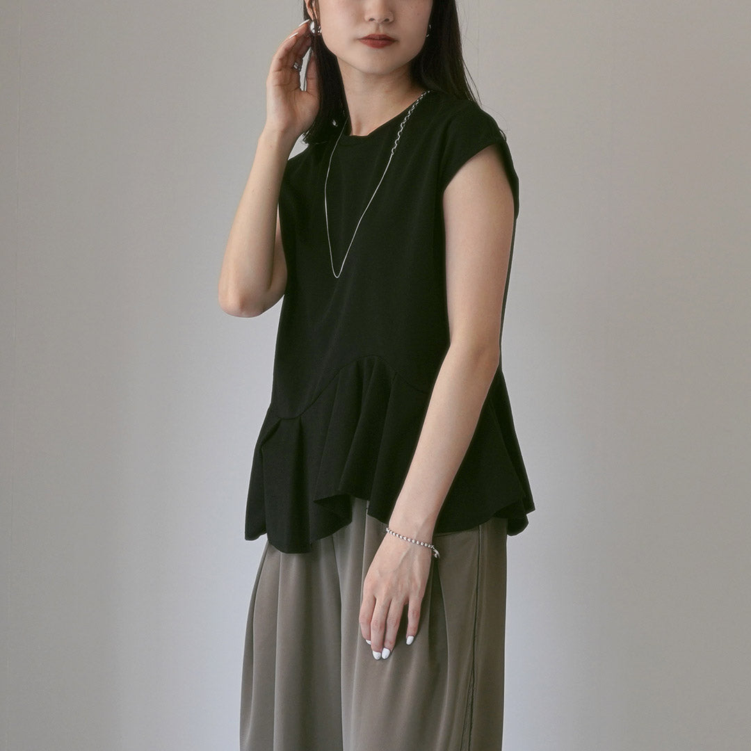 【20%OFF】CHIGNON(シニヨン) フォルムペプラムプルオーバー