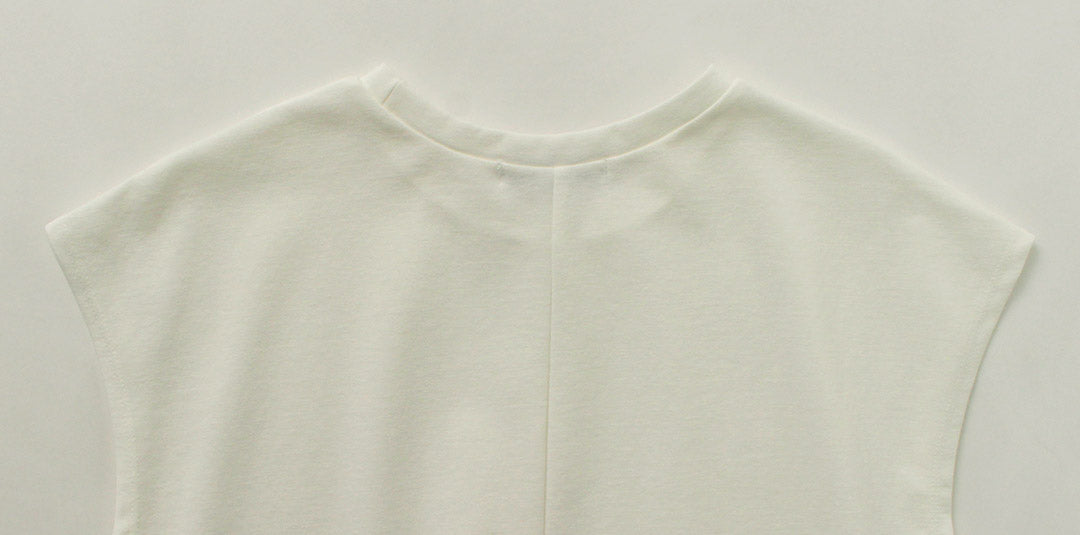 【20%OFF】CHIGNON(シニヨン) フォルムペプラムプルオーバー