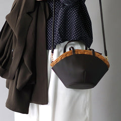 dark-brown / F