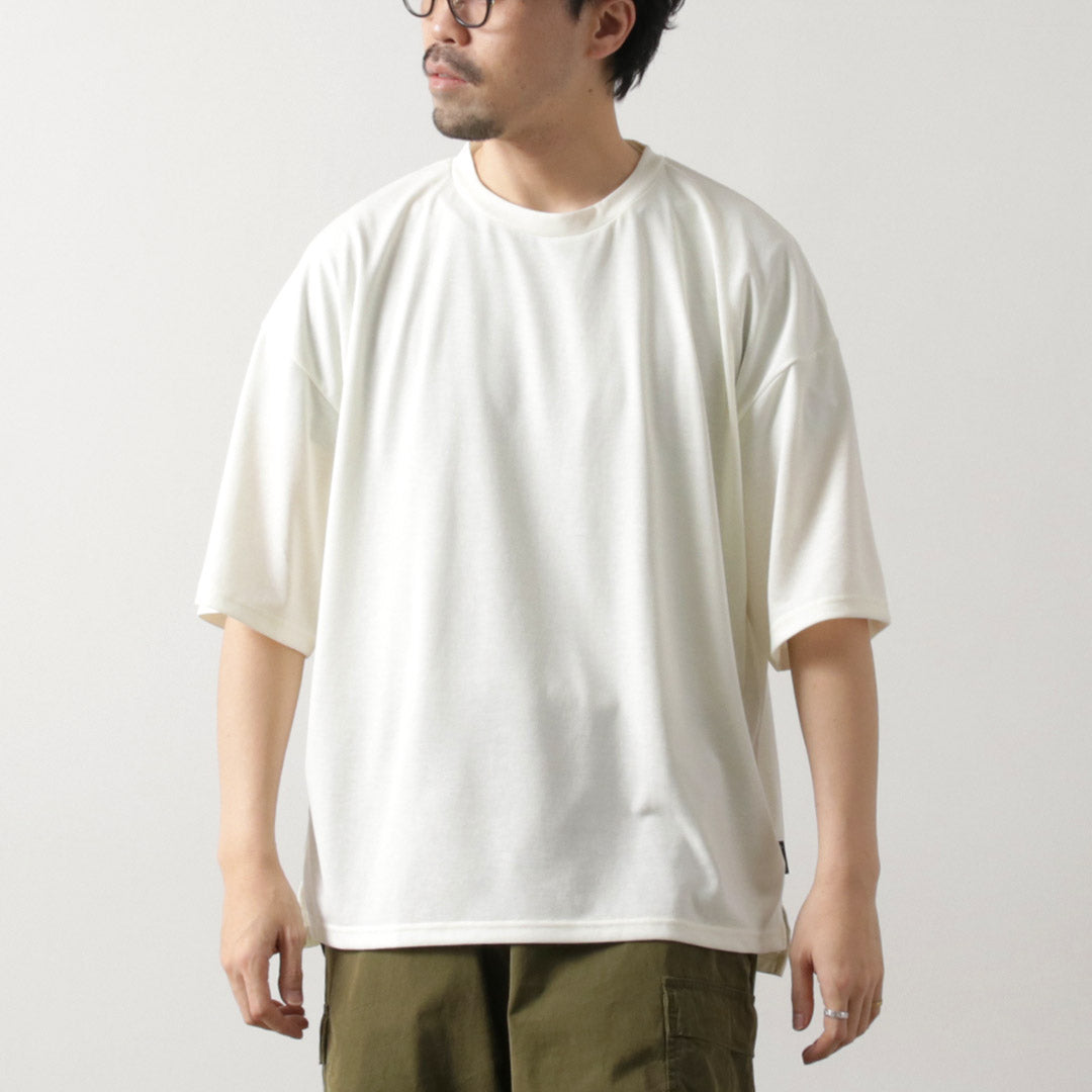 AXESQUIN(アクシーズクイン)