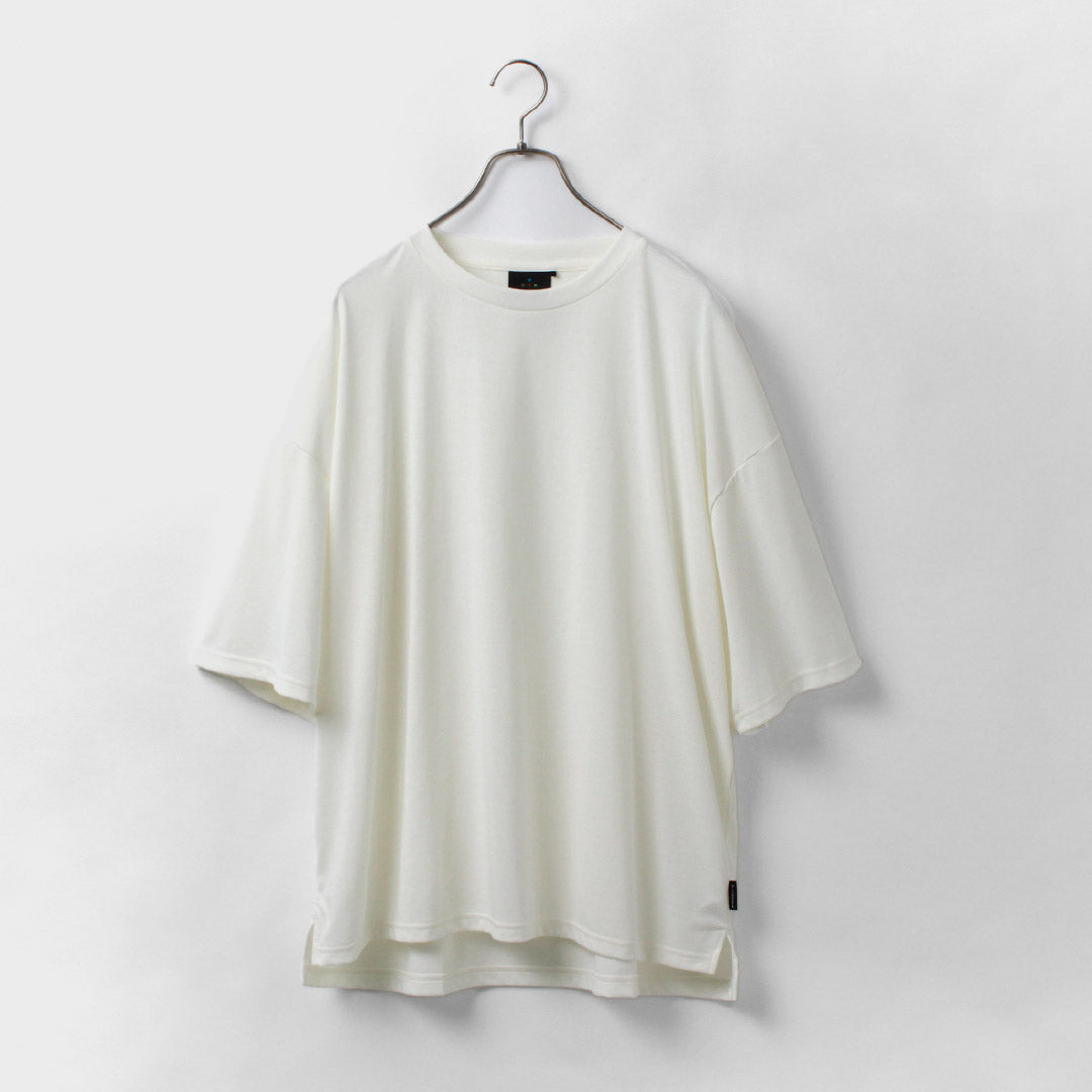 AXESQUIN(アクシーズクイン)