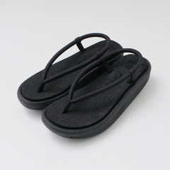 black / 40