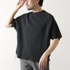 black / M