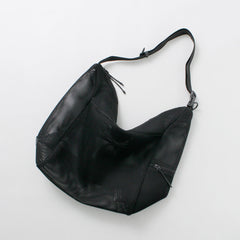 black / F