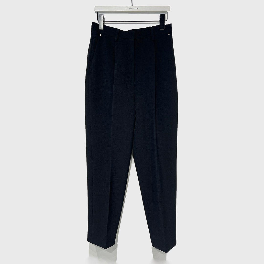 CHIGNON(シニヨン) テーパードパンツ