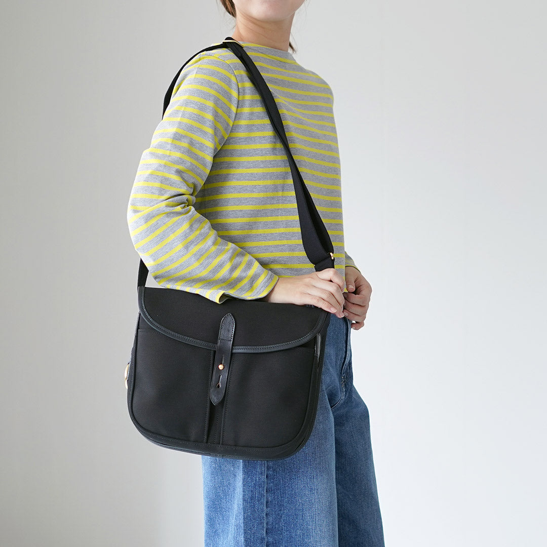 BRADY(ブレディ) #STOUR ストア ショルダーバッグ