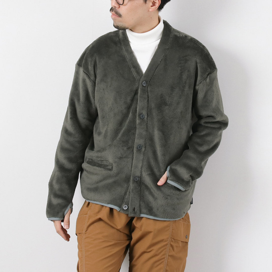 AXESQUIN(アクシーズクイン)