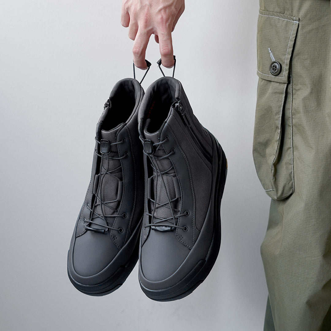 DESCENTEALLTERRAIN(デサントオルテライン)