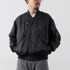 black / M