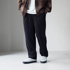 black / M