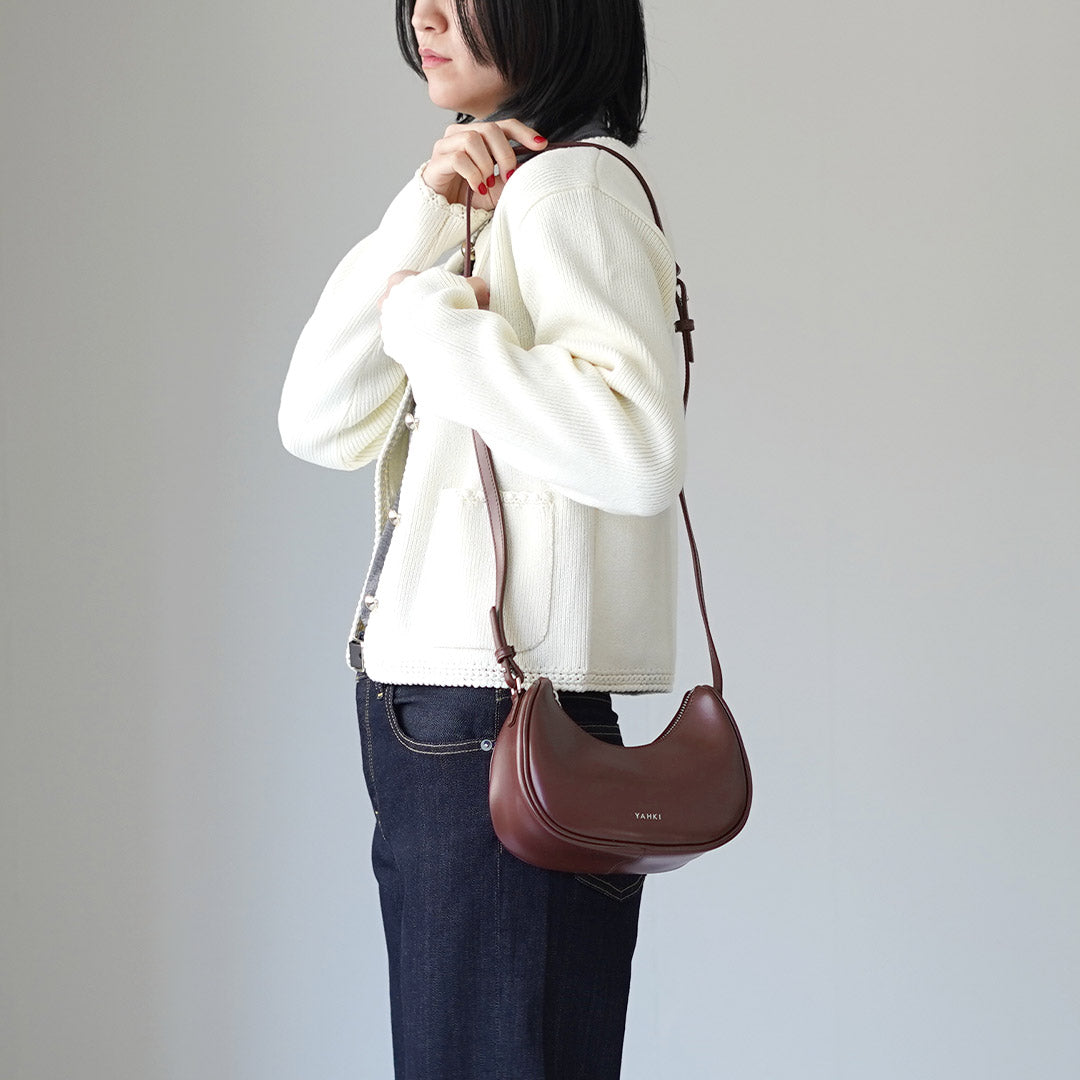 YAHKI(ヤーキ) ハーフムーン ハンドバッグ ソフトレザー
