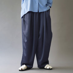 navy / 2