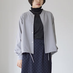 gray / F