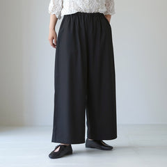 black / F