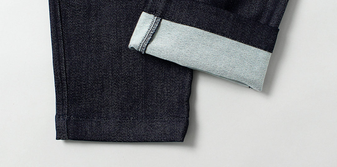 WHITE MOUNTAINEERING(ホワイトマウンテニアリング) ディッキーズコラボ デニムテーパードパンツ イージーパンツ