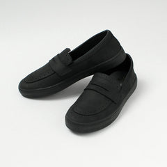 black / 7