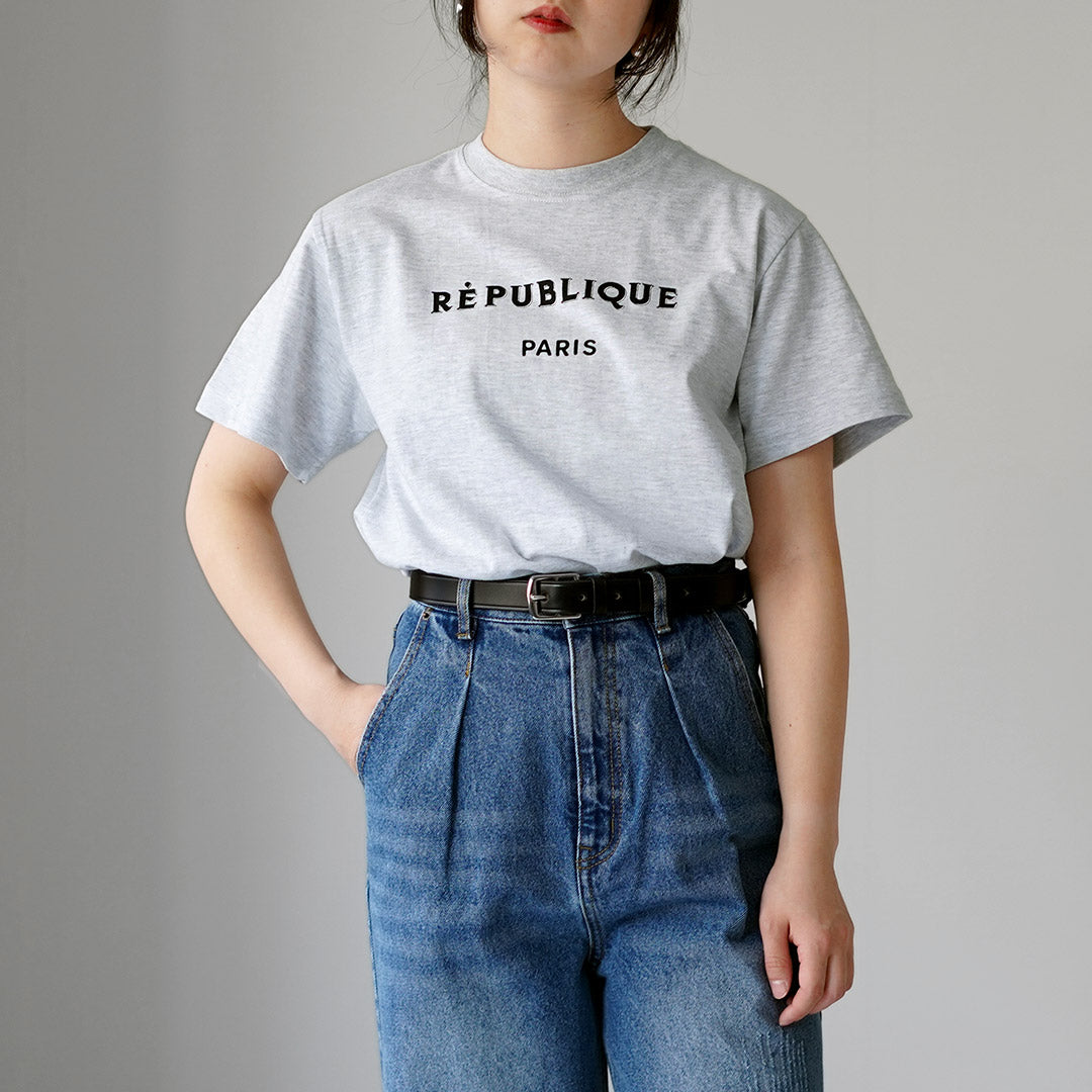 ANGE IN DISGUISE(アンジ イン ディスガイズ) REPUBLIQUE PARIS ロゴTシャツ