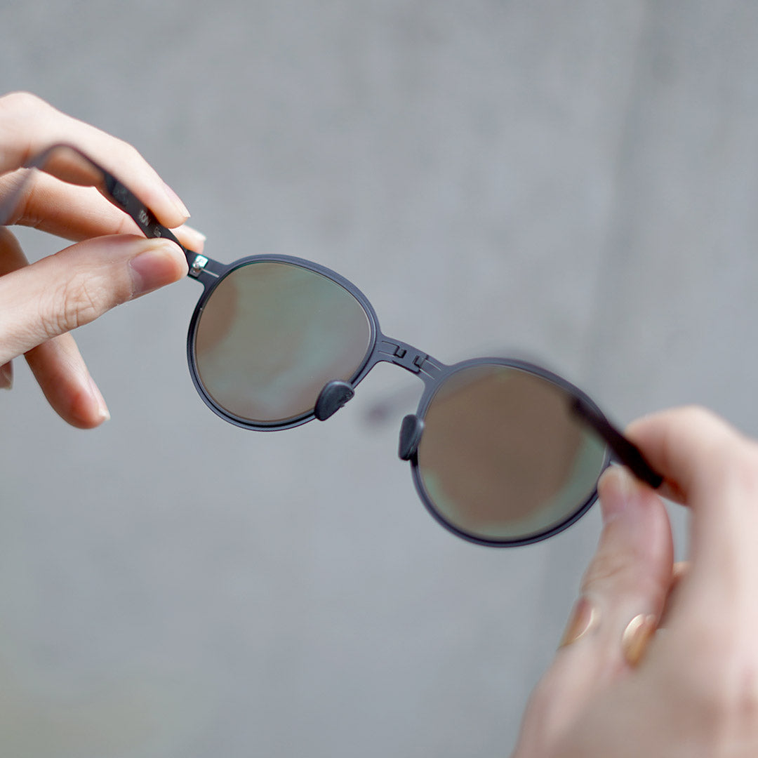 ROAVGALAXY(ローヴギャラクシー)