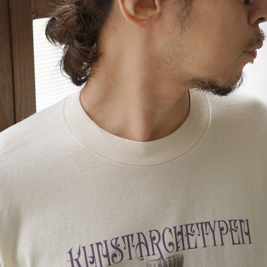 UNDYED(アンダイド) カール・ブロスフェルト プリントTシャツ