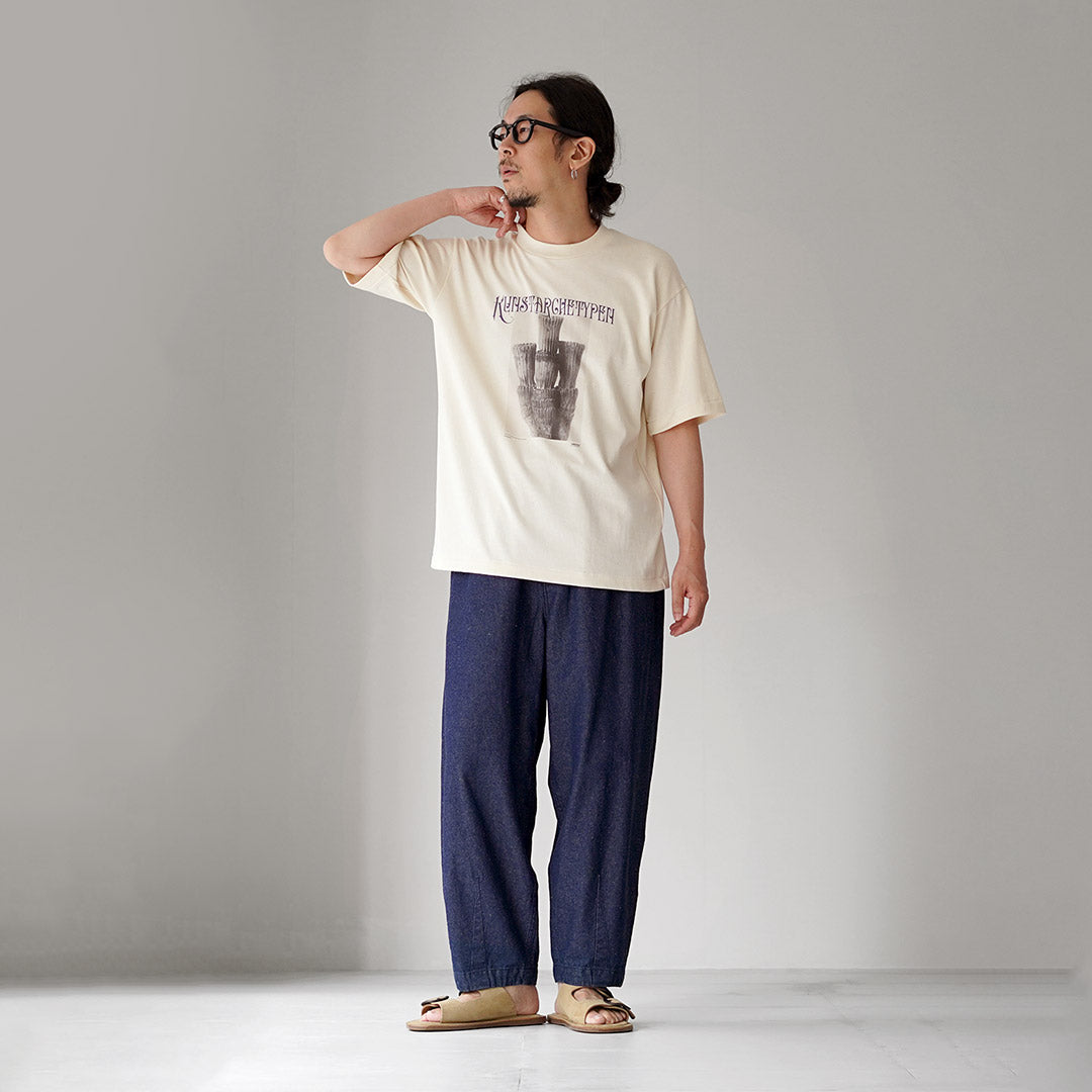 UNDYED(アンダイド) カール・ブロスフェルト プリントTシャツ