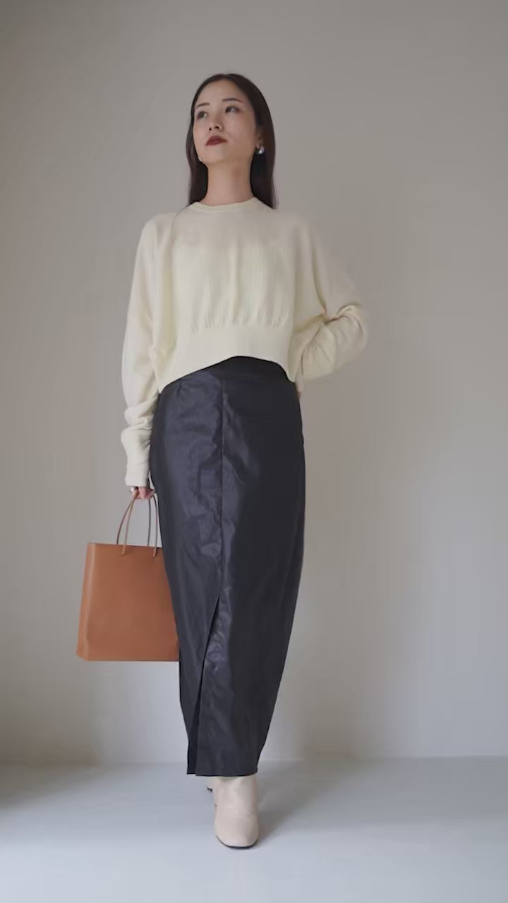 A CCORDION（アコーディオン） タック プルオーバー / レディース