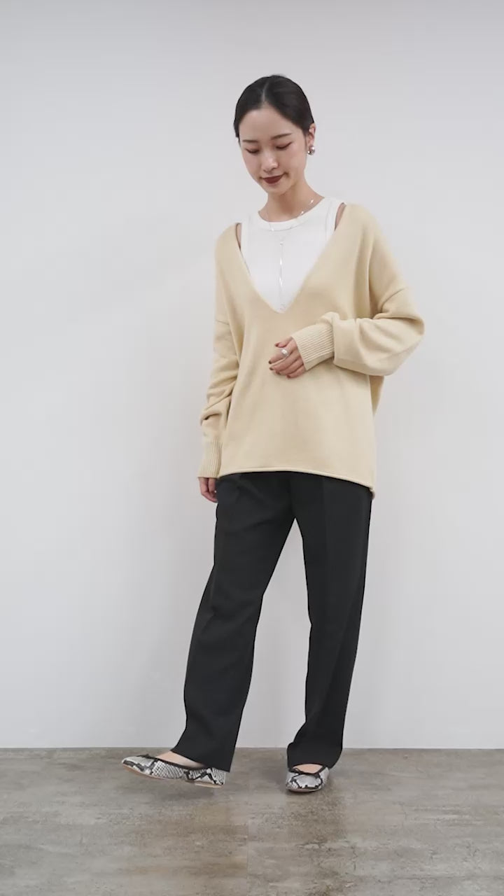 ETRE TOKYO（エトレトウキョウ） Vネックルージーニットトップス