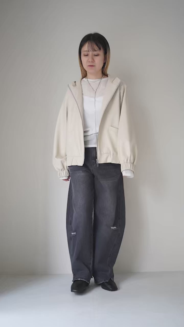 ダークフードジャケット+ショートパンツ+レッグカバー