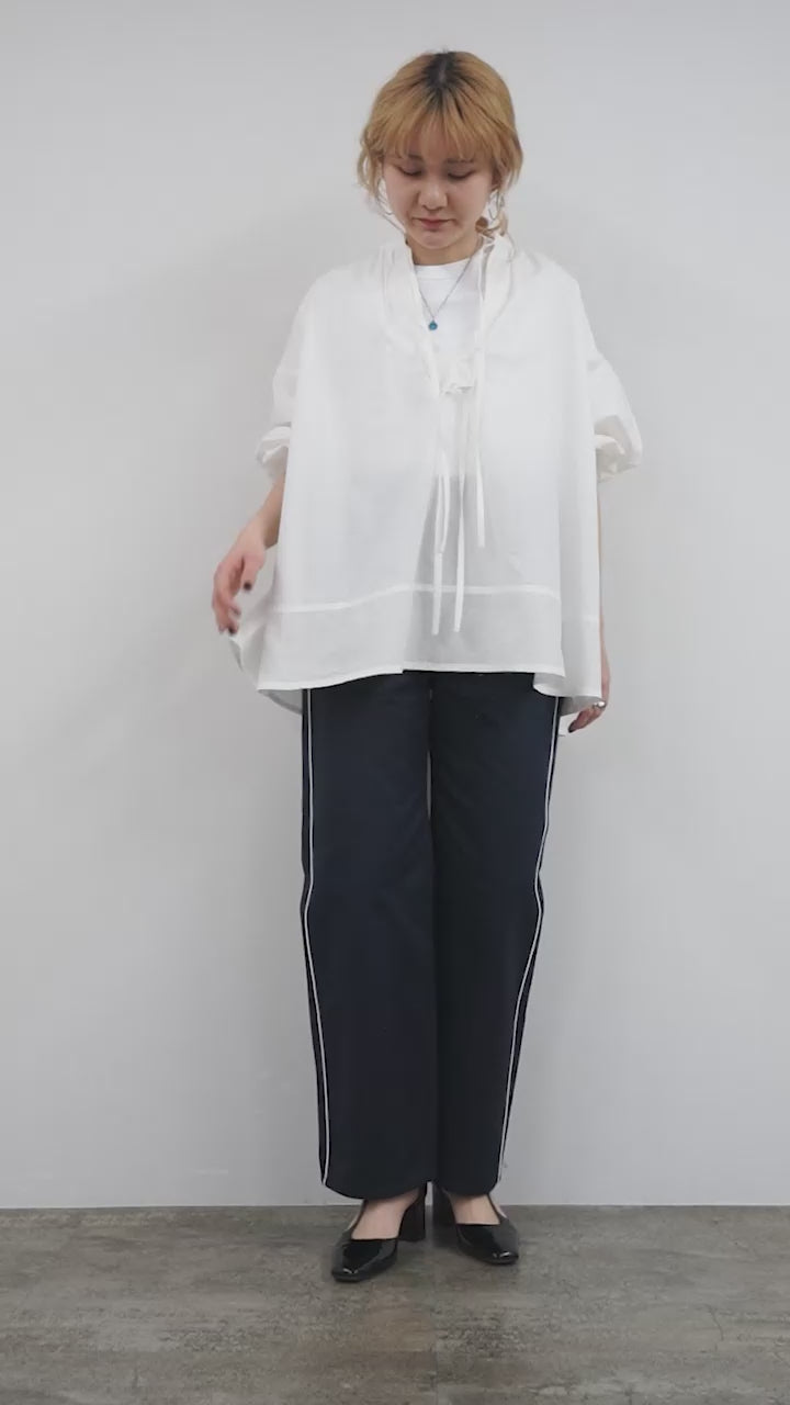 ETRE TOKYO（エトレトウキョウ） サイドライントラウザーズ 224120019