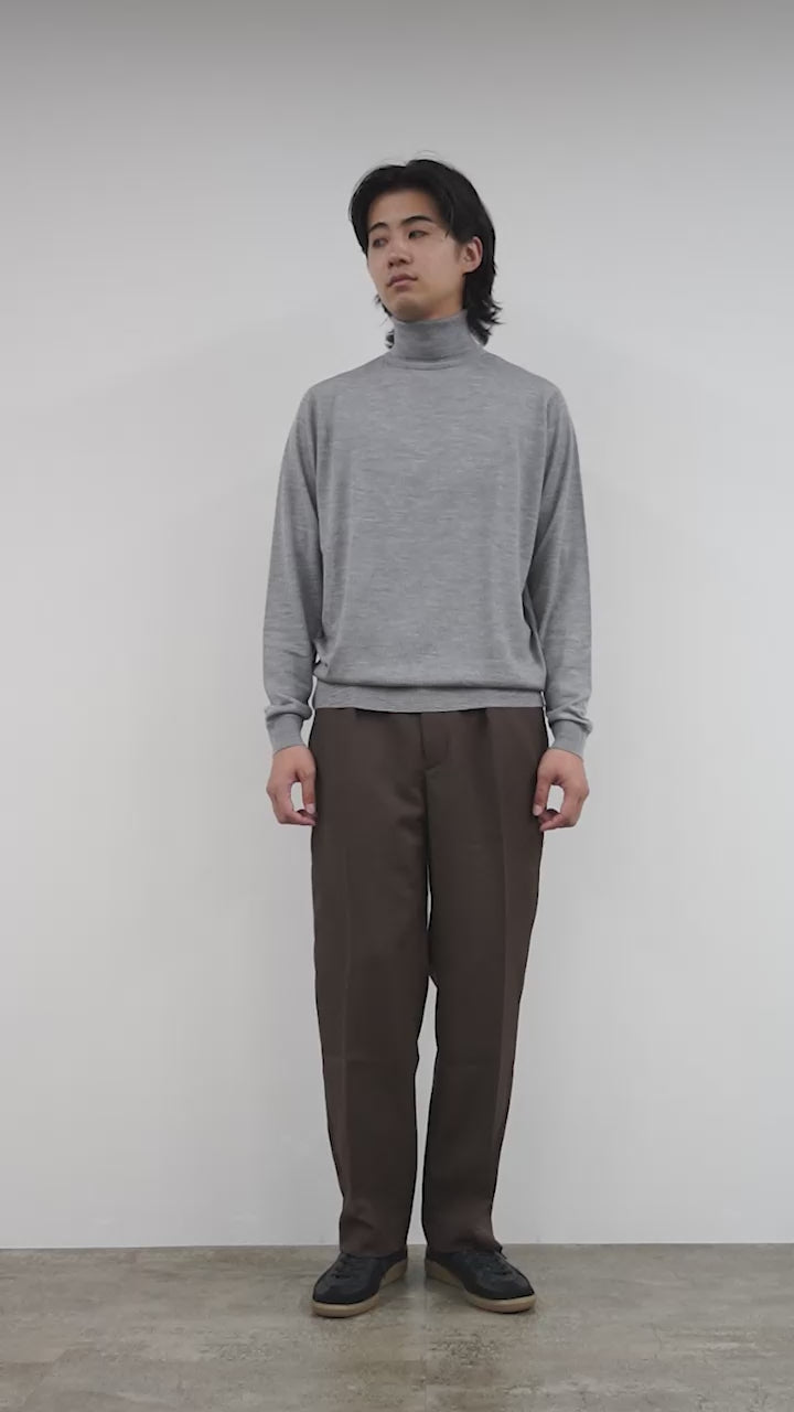 キ*ル様 ジョンスメドレー　タートル　 サイズM チャコールグレー JOHN SMEDLEY（ジョンスメドレー） メリノウール 30ゲージ