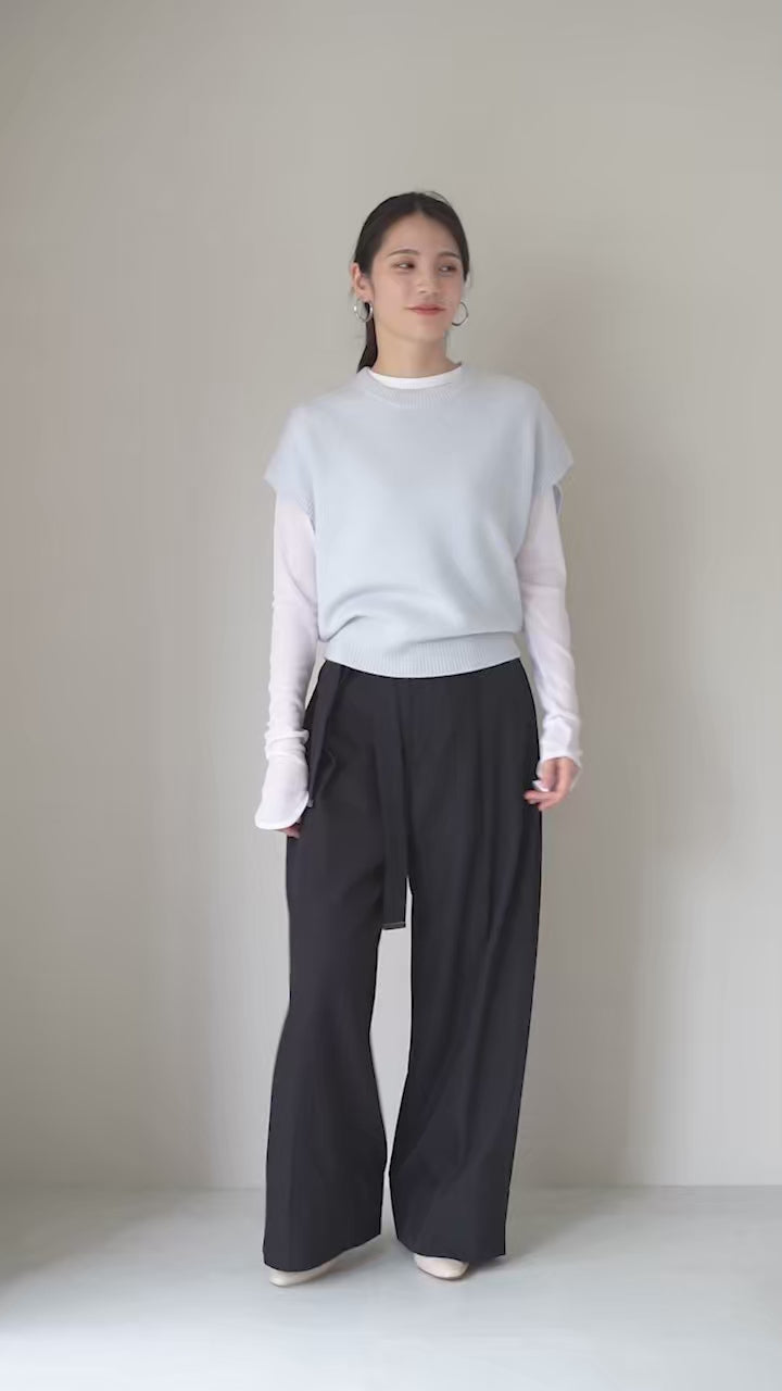 ETRE TOKYO（エトレトウキョウ） ウールカシミヤスリーブレスニット