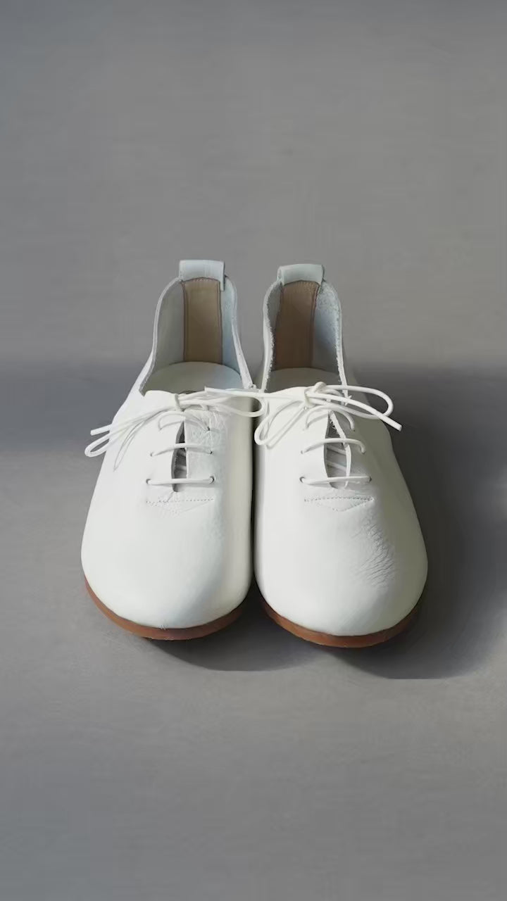 RAMBLE DANCE（ランブルダンス） シュリンクレザー レースアップ